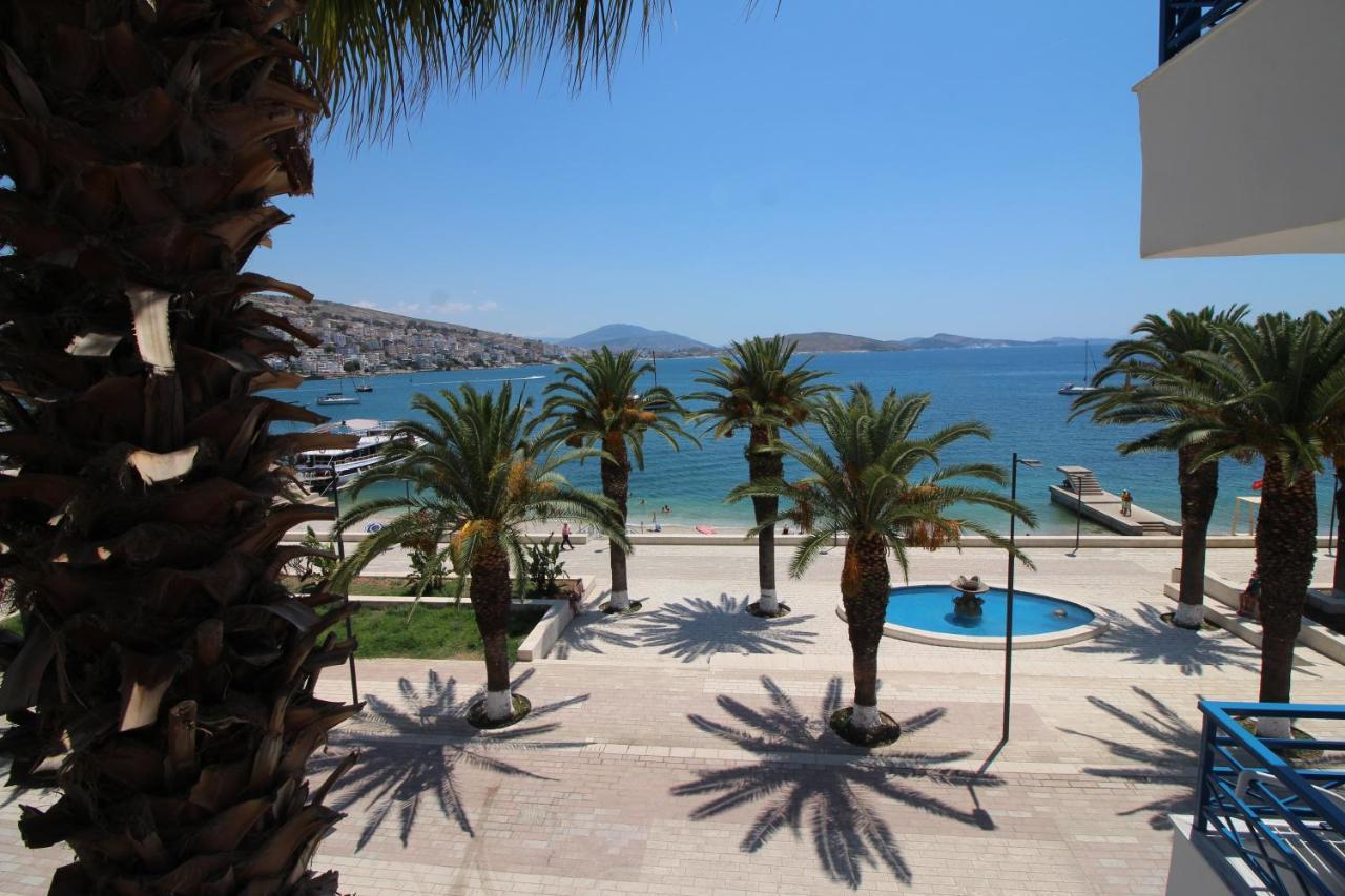 Hotel Ari Sarandë エクステリア 写真