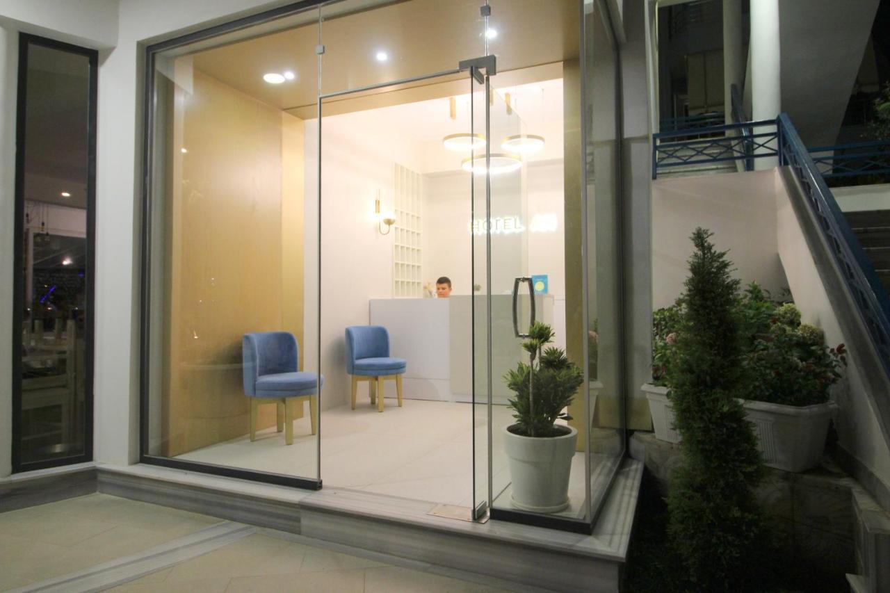 Hotel Ari Sarandë エクステリア 写真