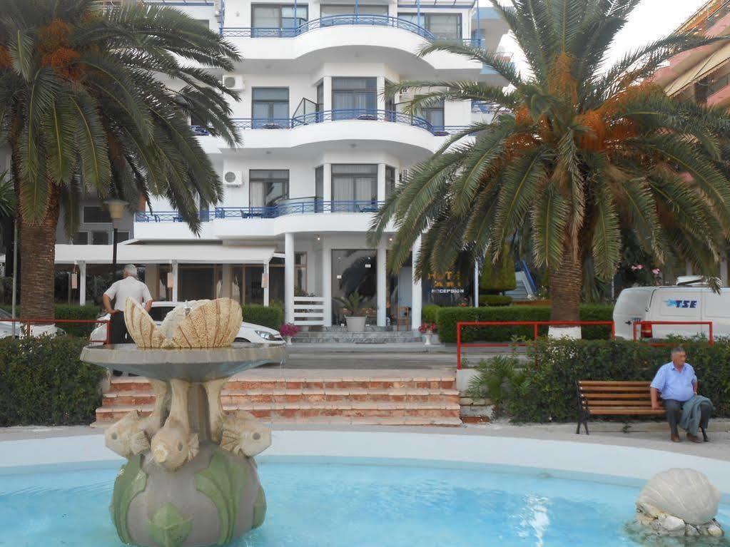 Hotel Ari Sarandë エクステリア 写真